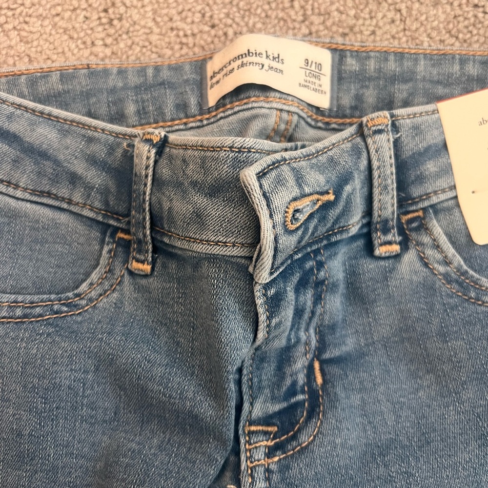 Abercrombie Kids Girls Jeans Bundle – Size 9/10 LONG (3 Pairs!) ✨ - Picture 3 of 9